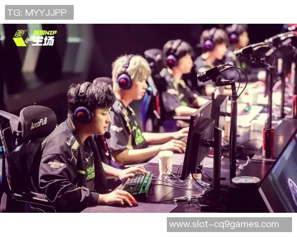 全明星赛精彩回顾FPX战队实力展现与未来潜力分析